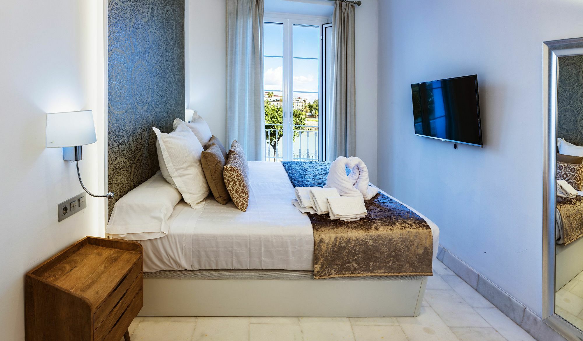 Betis 7 Luxury Boutique Apartments Sevilla Exterior foto
